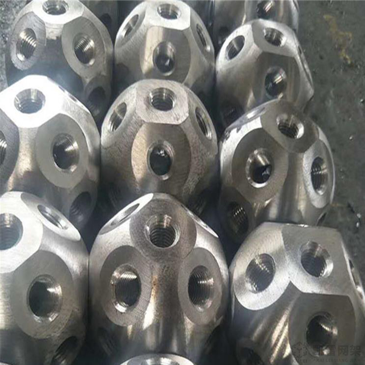 凤城螺栓球网架加工安装方法